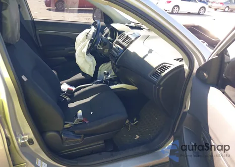 2013 Mitsubishi Outlander Sport Es z USA, uszkodzony, nr VIN 4A4AP3AU8DE021988